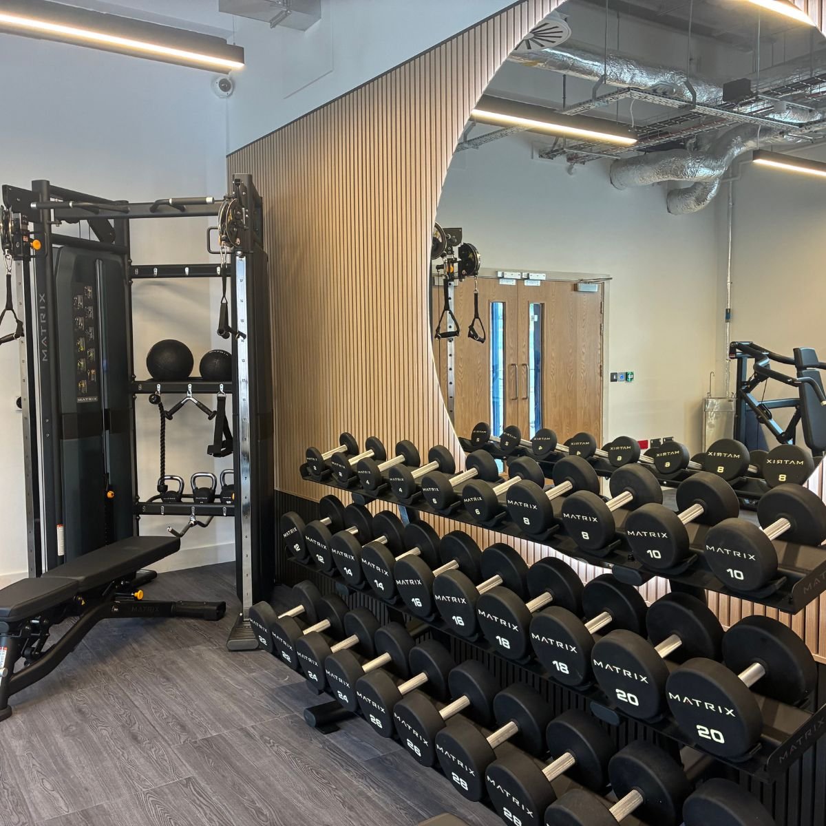 Hendra+Holiday_park_install_Wood_effect_Oak_Rubber_Flooring (1)